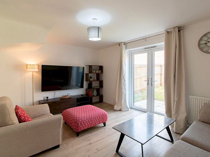 2 Bedroom Flat To Rent In Scotswood, NE15