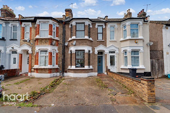 4 Bedroom Terraced House For Sale In Westwood Road, Ilford, IG3