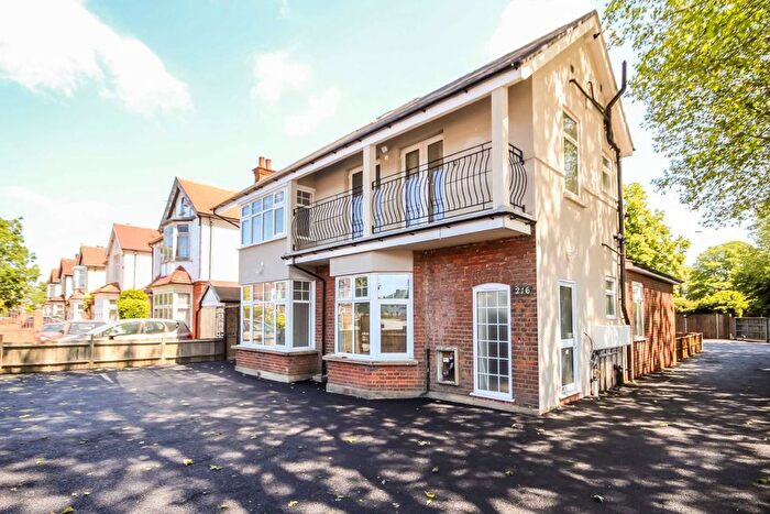 Studio To Rent In London Road, Twickenham, TW1