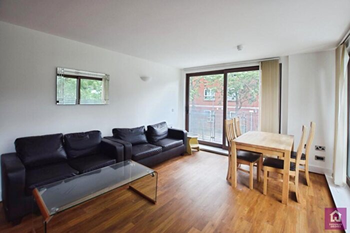 2 Bedroom Flat To Rent In Advent House, Isaac Way, Ancoats, Manchester, M4