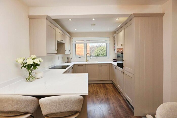 3 Bedroom Terraced House For Sale In Lower Swanwick Road, Swanwick, Southampton, Hampshire, SO31