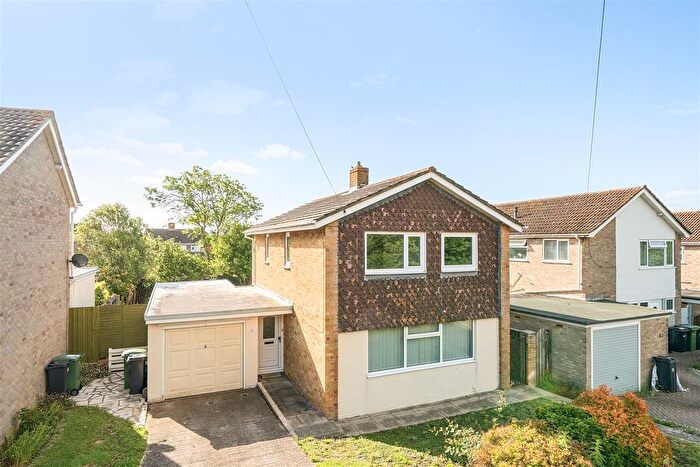 3 Bedroom Detached House For Sale In Radipole Lane, Weymouth, DT4
