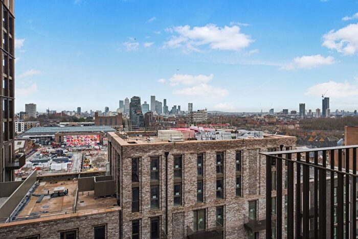 1 Bedroom Flat To Rent In Merino Gardens, London, E1W