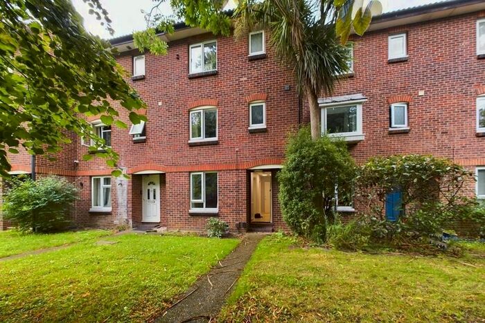 5 Bedroom Town House To Rent In Ranelagh Gardens, Southampton, SO15