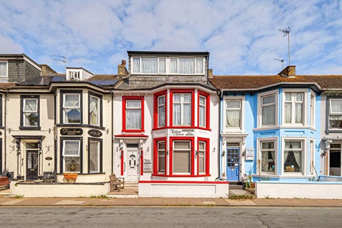 8 Bedroom Terraced House For Sale In Trafalgar Road, Great Yarmouth, NR30