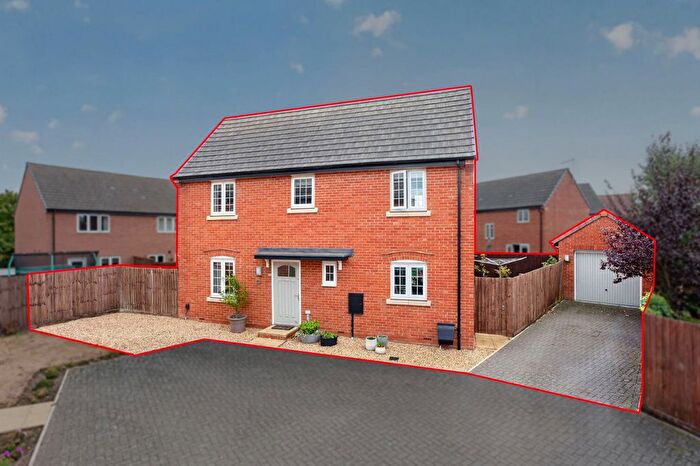 3 Bedroom Detached House For Sale In Buckby Drive, Burton Latimer, NN15