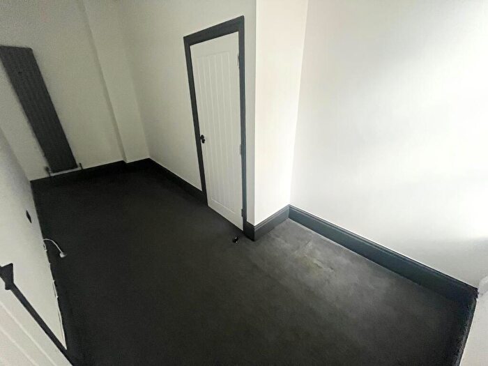 2 Bedroom Flat To Rent In Sandford Road, Moseley, B13