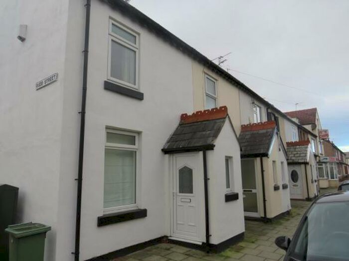 2 Bedroom House To Rent In Shaw Street, Wirral, CH47