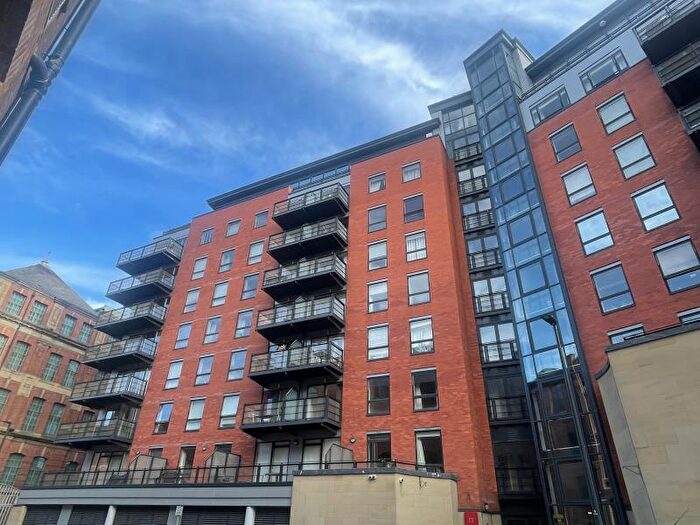 2 Bedroom Apartment To Rent In The Quays, Concordia Street, LS1