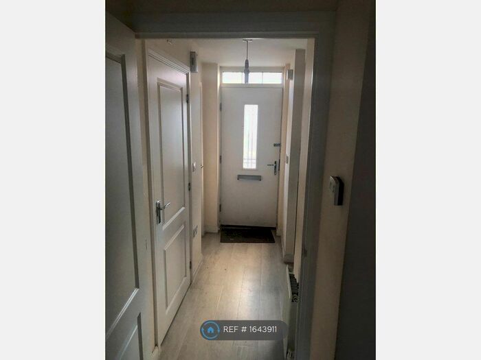 2 Bedroom Terraced House To Rent In Unett Street, Smethwick, B66