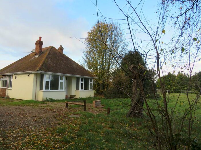 3 Bedroom Detached Bungalow To Rent In Mildenhall Road, Barton Mills, Bury St. Edmunds, IP28