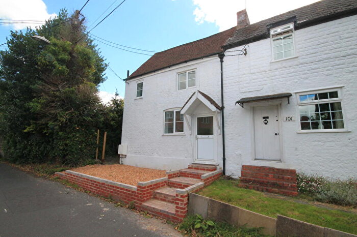 2 Bedroom Terraced House To Rent In Pound Street, Warminster, BA12