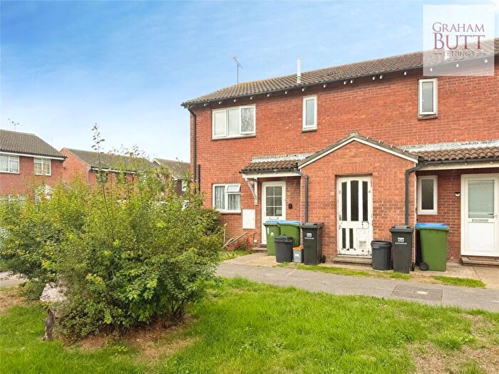 1 Bedroom Apartment To Rent In The Saltings, Littlehampton, West Sussex, BN17
