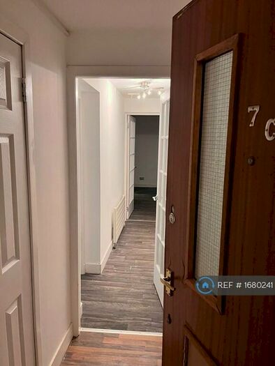 2 Bedroom Flat To Rent In Keats Place, Dundee, DD3
