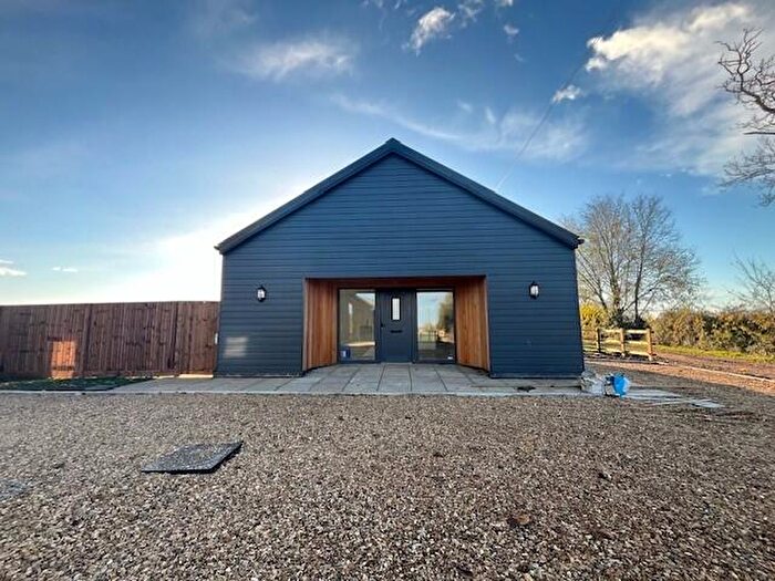 2 Bedroom Barn Conversion To Rent In Bridge Road, Broughton, Huntingdon, PE28