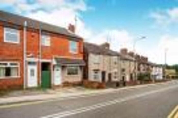 2 Bedroom Terraced House To Rent In Main Street, NG16