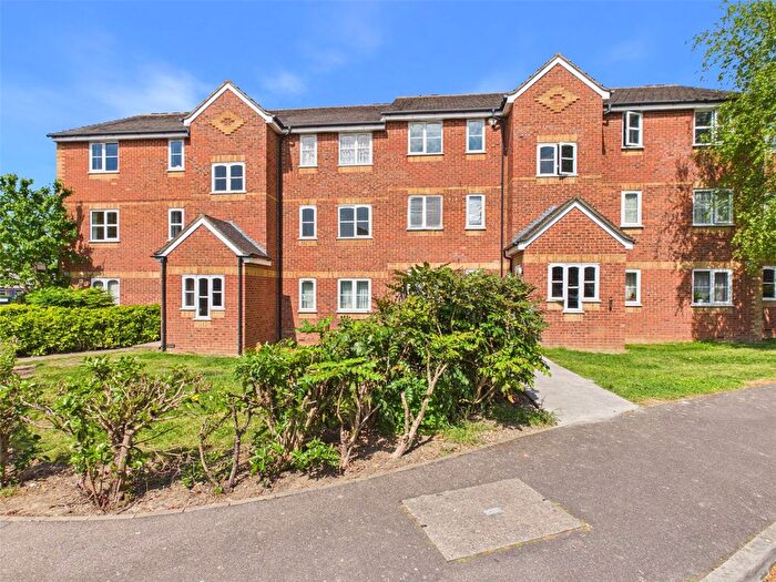 1 Bedroom Flat To Rent In Redford Close, Feltham, TW13