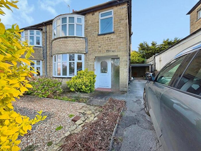 3 Bedroom Semi Detached House To Rent In Staybrite Avenue, Bingley, West Yorkshire, BD16