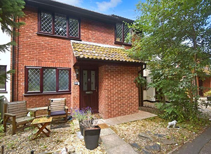 2 Bedroom Terraced House To Rent In Mongers Piece, Basingstoke, RG24