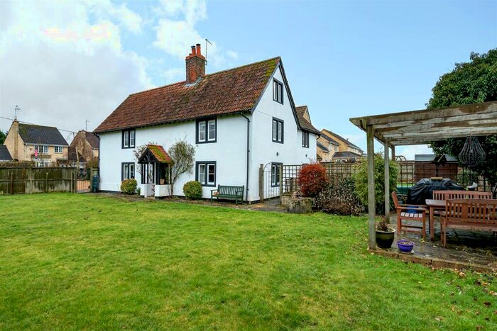 5 Bedroom Detached House For Sale In The Nurseries, Christian Malford, Chippenham, SN15