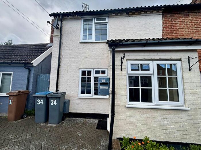2 Bedroom House To Rent In Maidstone Road, Felixstowe, Suffolk, IP11