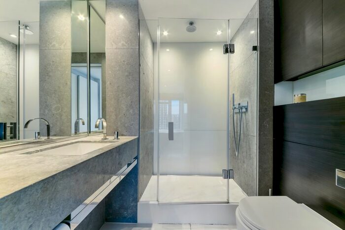 2 Bedroom Flat For Sale In Pan Peninsula Square, Canary Wharf, London, E14