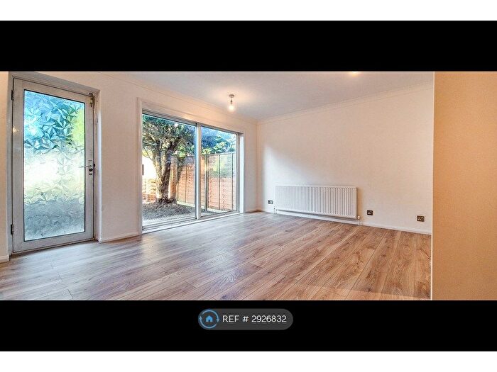 2 Bedroom Terraced House To Rent In Brook Gardens, Emsworth, PO10