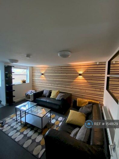 6 Bedroom Terraced House To Rent In Albert Edward Road, Liverpool, L7