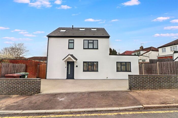 4 Bedroom Detached House For Sale In Whitehouse Avenue, Borehamwood, WD6