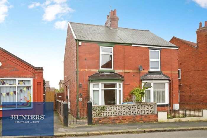 2 Bedroom Semi Detached House For Sale In Gloucester Road, Stonegravels, Chesterfield, S41