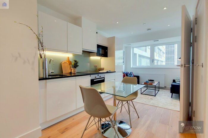 1 Bedroom Flat To Rent In The Residences Croydon, CR0