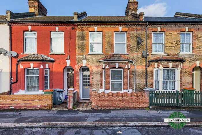 4 Bedroom Terraced House To Rent In Liddon Road, Plaistow, E13