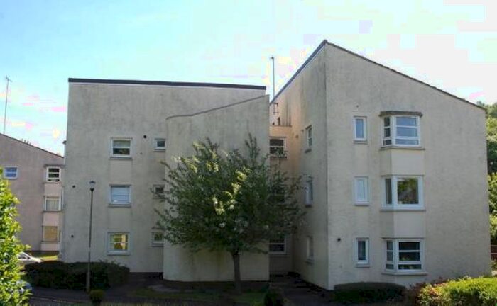 2 Bedroom Flat To Rent In Milngavie Road, Bearsden, G61