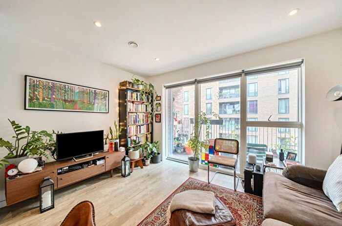 1 Bedroom Flat For Sale In Purbeck Gardens, London, SE26