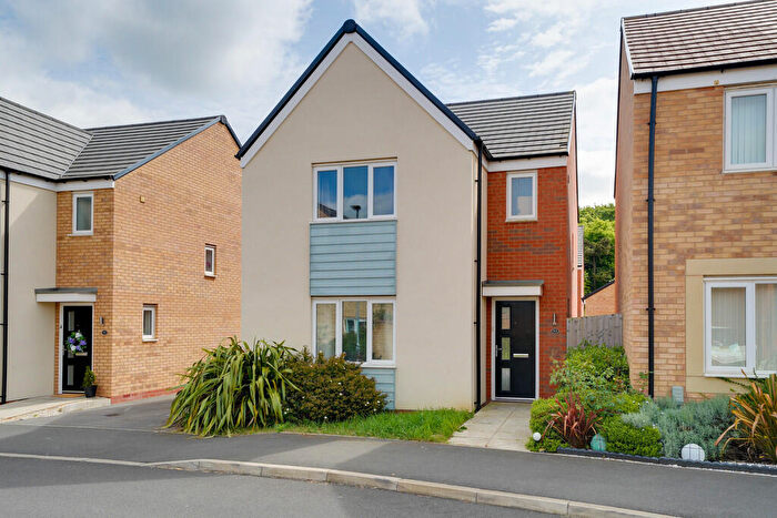 3 Bedroom Detached House To Rent In Bloomfield Drive, Huntingdon, PE29