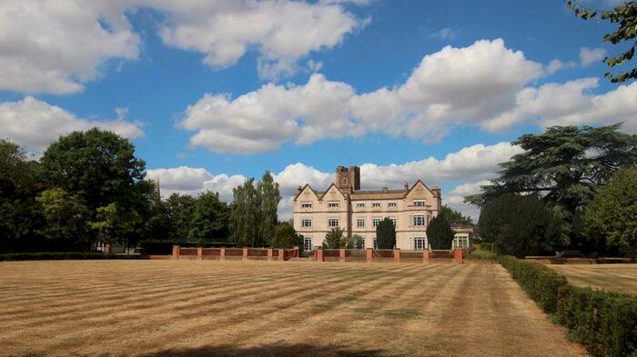 3 Bedroom Apartment To Rent In Bunny Hall, Loughborough Road, Bunny, NG11