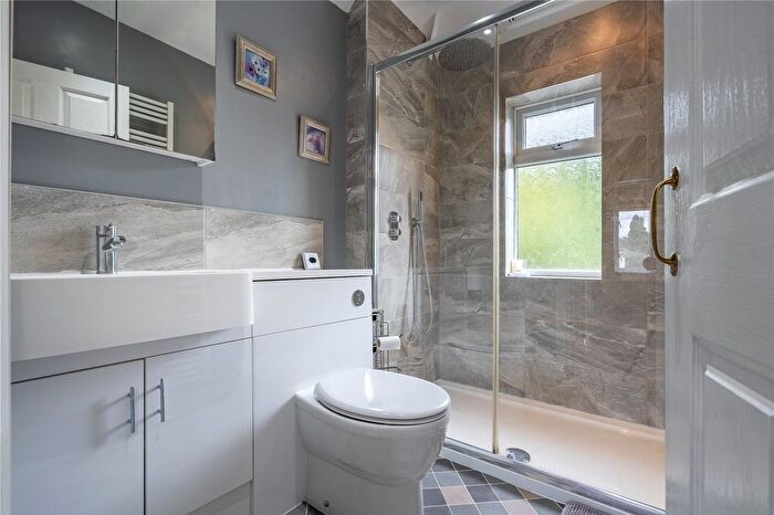 3 Bedroom Semi-Detached House For Sale In Winchester Road, Wolverhampton, West Midlands, WV10