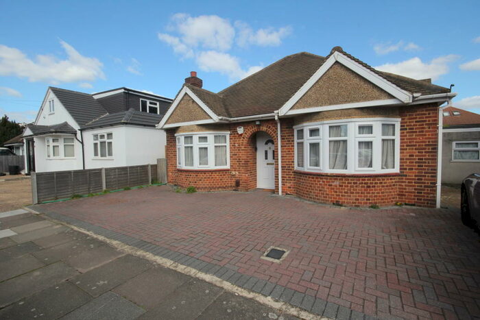 3 Bedroom Detached Bungalow To Rent In Deane Avenue, HA4