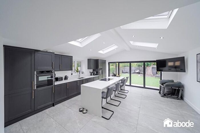 3 Bedroom Semi Detached House For Sale In Rosemoor Drive, Crosby, Liverpool, L23