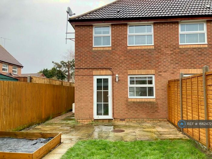 2 Bedroom Terraced House To Rent In Blanchard Close, Woodley, Reading, RG5