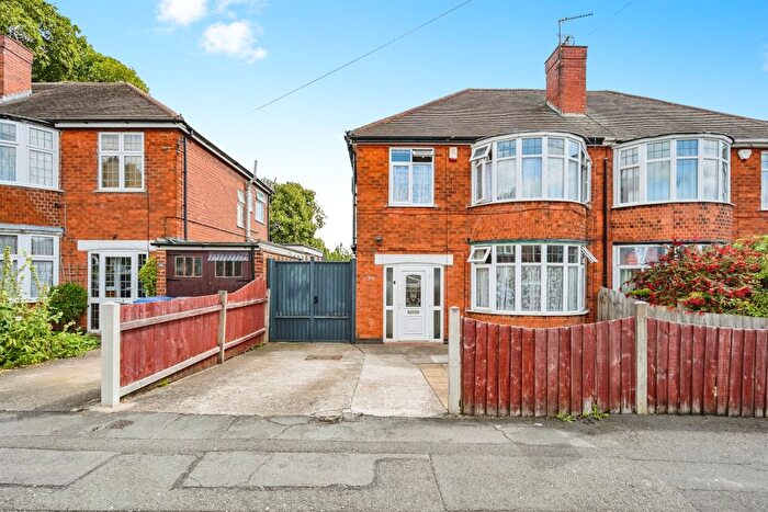 3 Bedroom Semi-Detached House For Sale In Gayton Avenue, Littleover, Derby, DE23