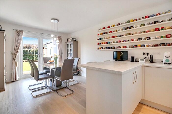 3 Bedroom Bungalow For Sale In Carder Way, South Molton, Devon, EX36