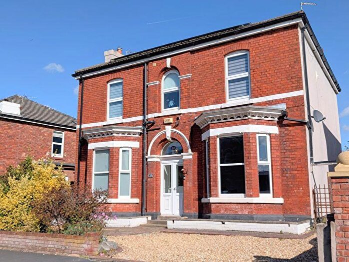 4 Bedroom Detached House To Rent In Golf Open - Southbank Road, Southport - Sleeps, PR8