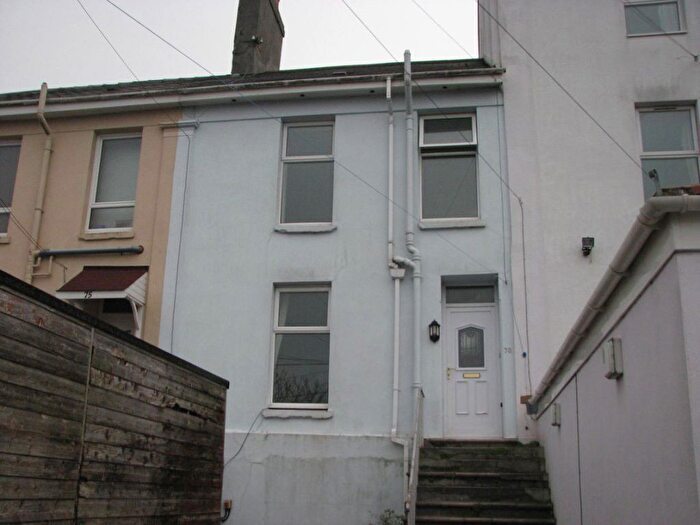 2 Bedroom Flat To Rent In Hyde Park Road, Mutley, Plymouth, PL3