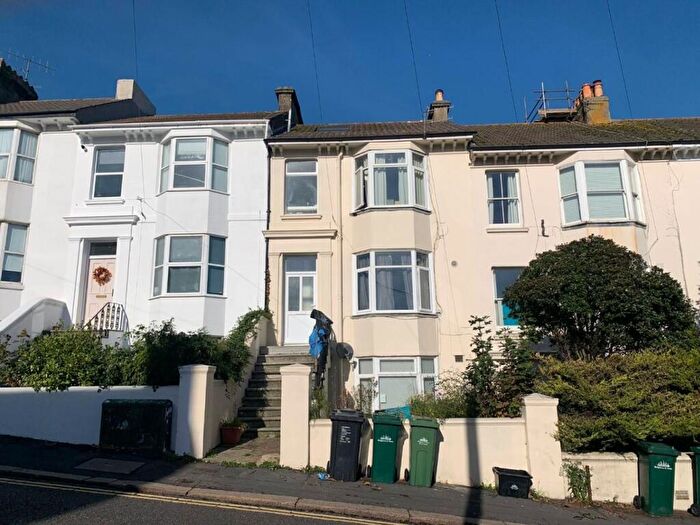 2 Bedroom Apartment To Rent In Old Shoreham Road, Brighton, BN1