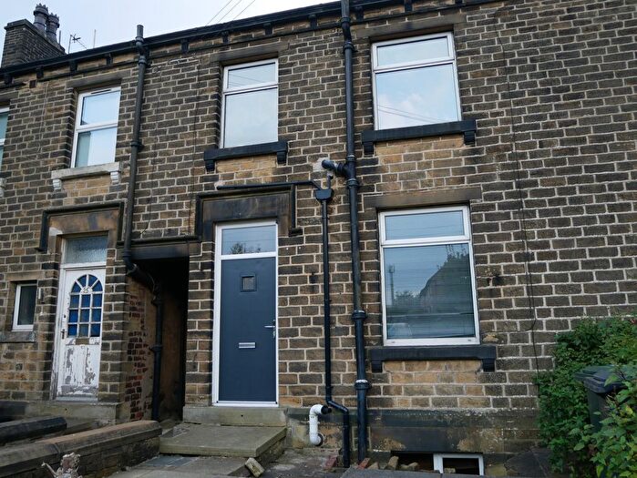 1 Bedroom Terraced House To Rent In Reinwood Road, Huddersfield, HD3