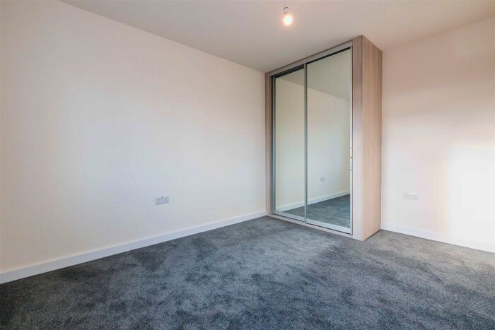 4 Bedroom Terraced House To Rent In Spondon Grove, Stoke-On- Trent, ST3