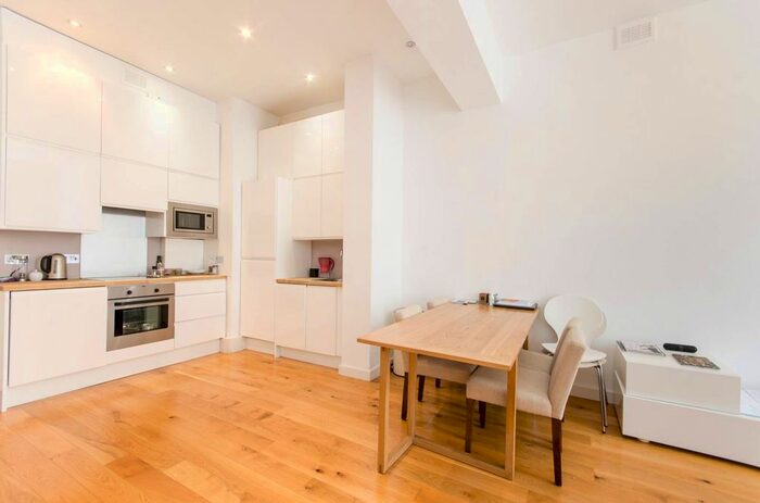 1 Bedroom Flat To Rent In Harcourt Terrace, Chelsea, London, SW10