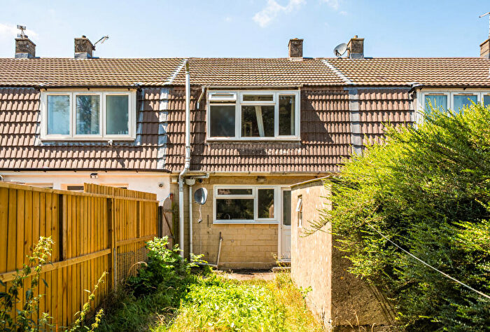 2 Bedroom Terraced House For Sale In Queens Drive, Bath, BA2