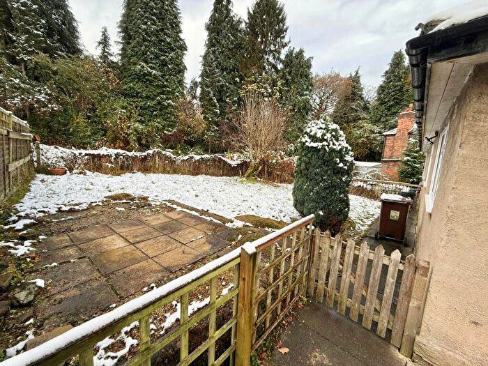 2 Bedroom Bungalow To Rent In Ghyll Wood Drive, Bingley, West Yorkshire, Uk, BD16